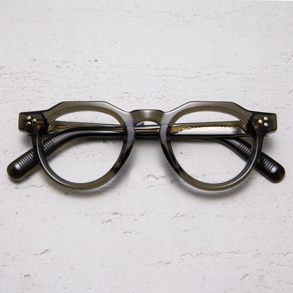 Donahugh-eyeglasses-Oliver